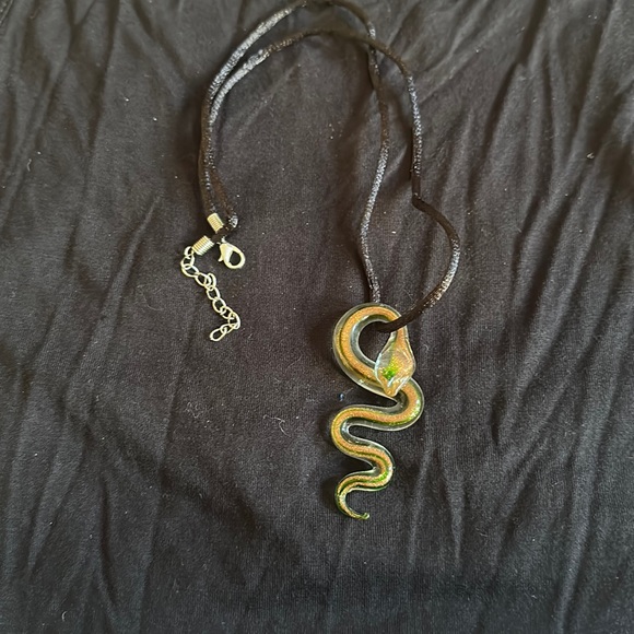 Murano Jewelry - Murano glass sneak necklace